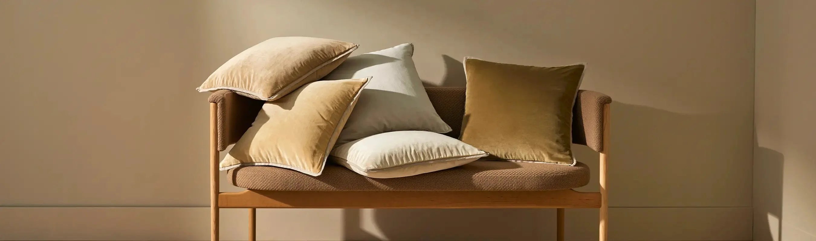 Francesca Rich, Velvet Cushions