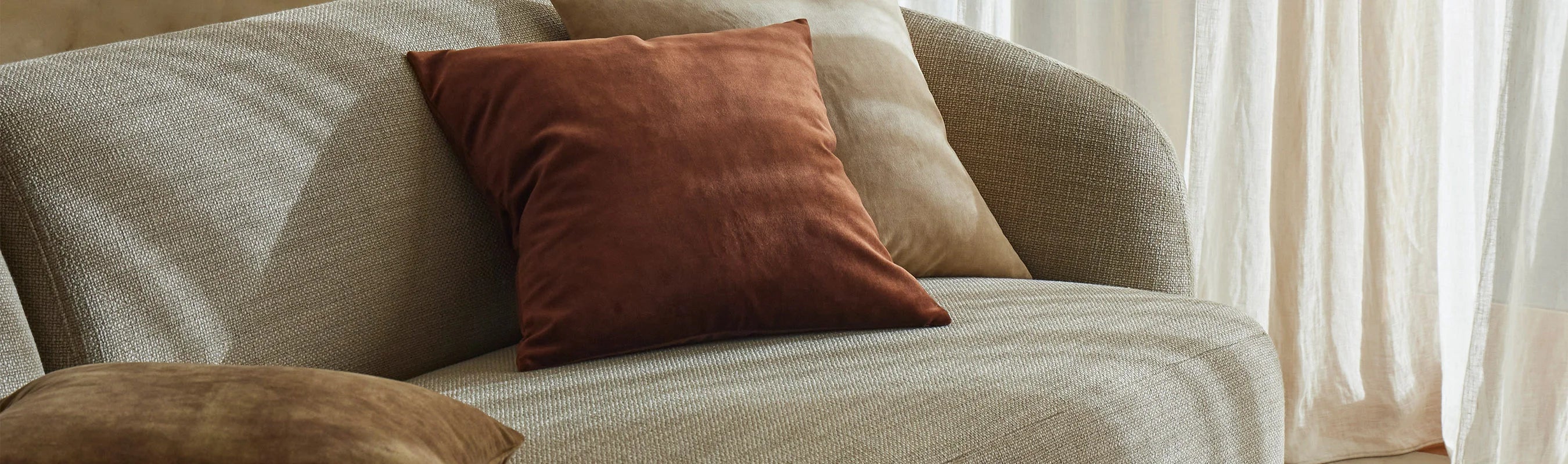 ava printed velvet