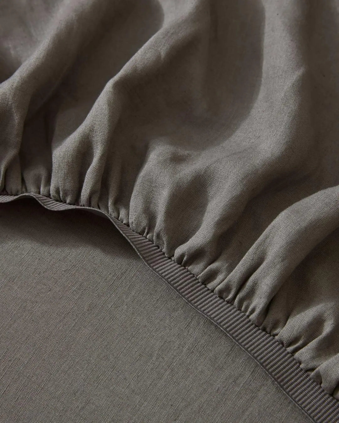 Ravello Fitted Sheet Charcoal